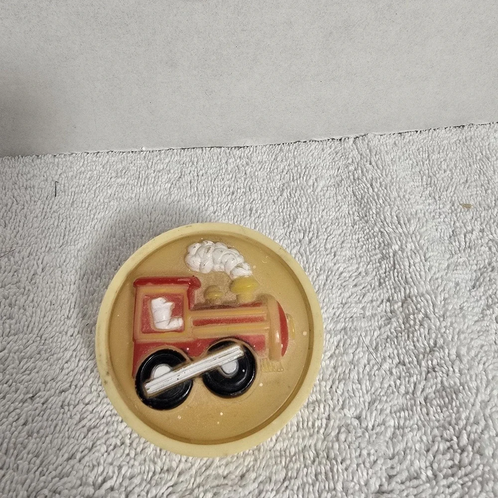 Vintage Jelin Miscellaneous Lampholder Round Firetruck Wall‎ Nightlight Works